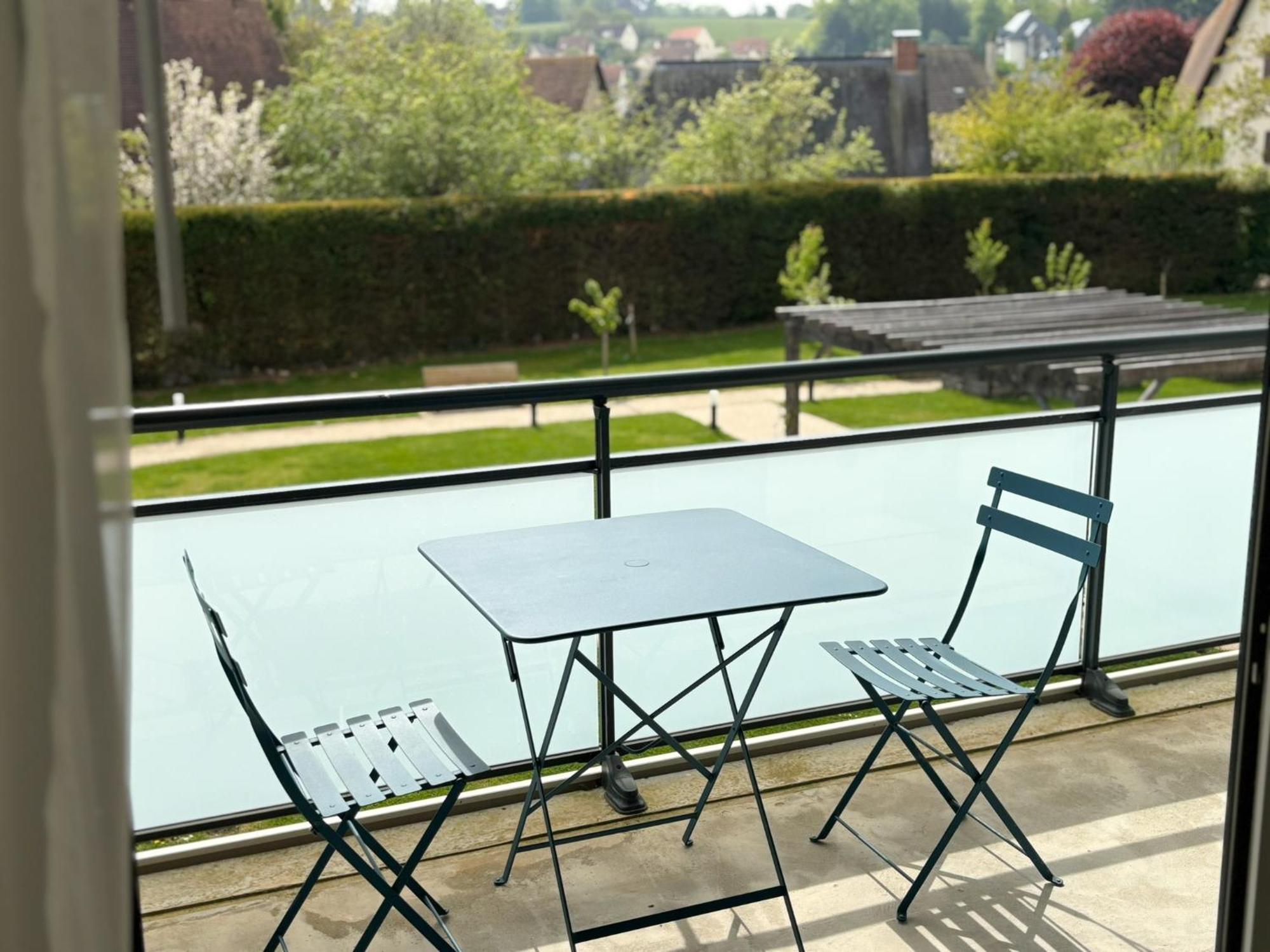 Les Boreales - Appart'Hotel & Restaurant Villers-sur-Mer Exterior photo